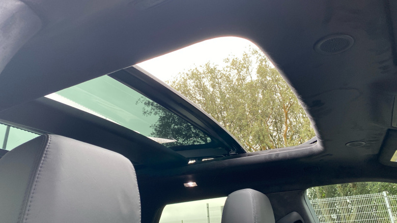 Land Rover Range Rover Evoque 1.5 P270e Autobiography 5dr Auto [Revised] [NI] Hatchback